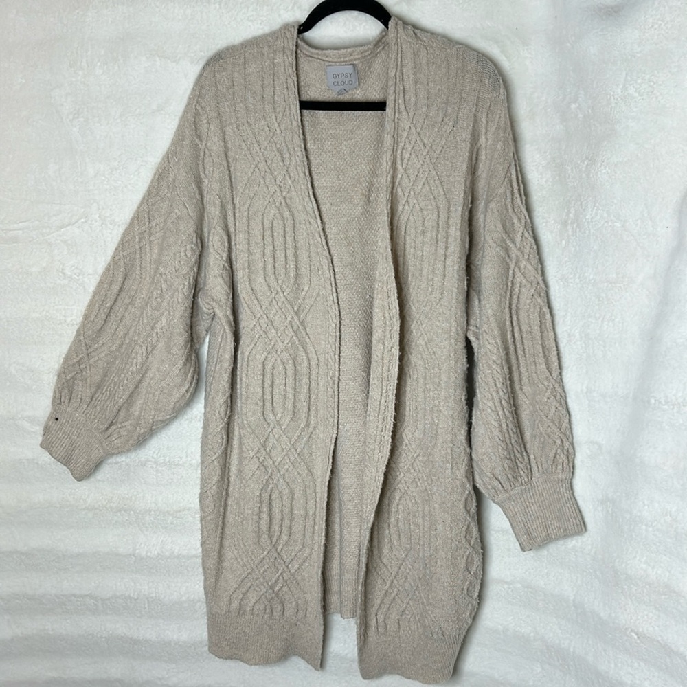 Gypsy cloud oversized cardigan oatmeal size large.